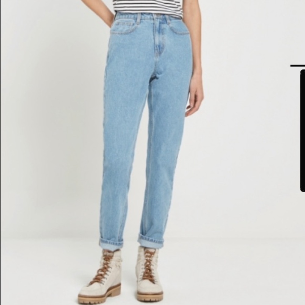 Frank and Oak Stevie cut high-waisted jeans